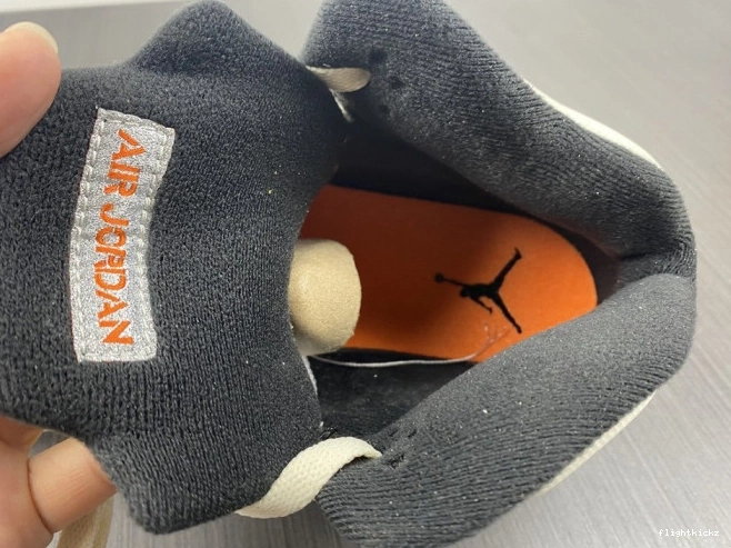 DC1060-100 Jordan Retro Orange Total 5 1020